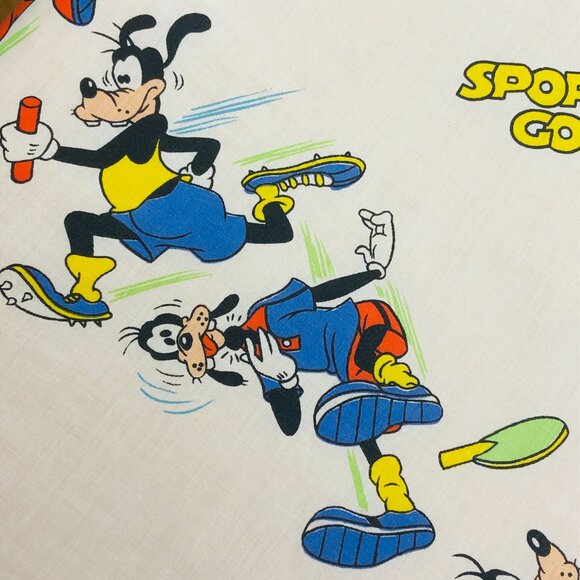 Vintage Sport Goofy TWIN Bed FLAT Top Sheet: Esmond Canada -Walt Disney Bedding - Picture 7 of 13